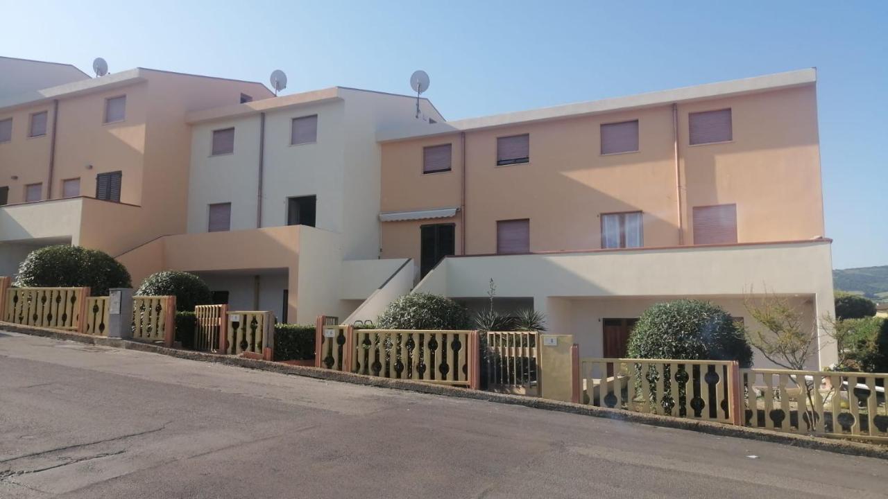 卡斯特尔萨多Casa Freogan公寓 外观 照片